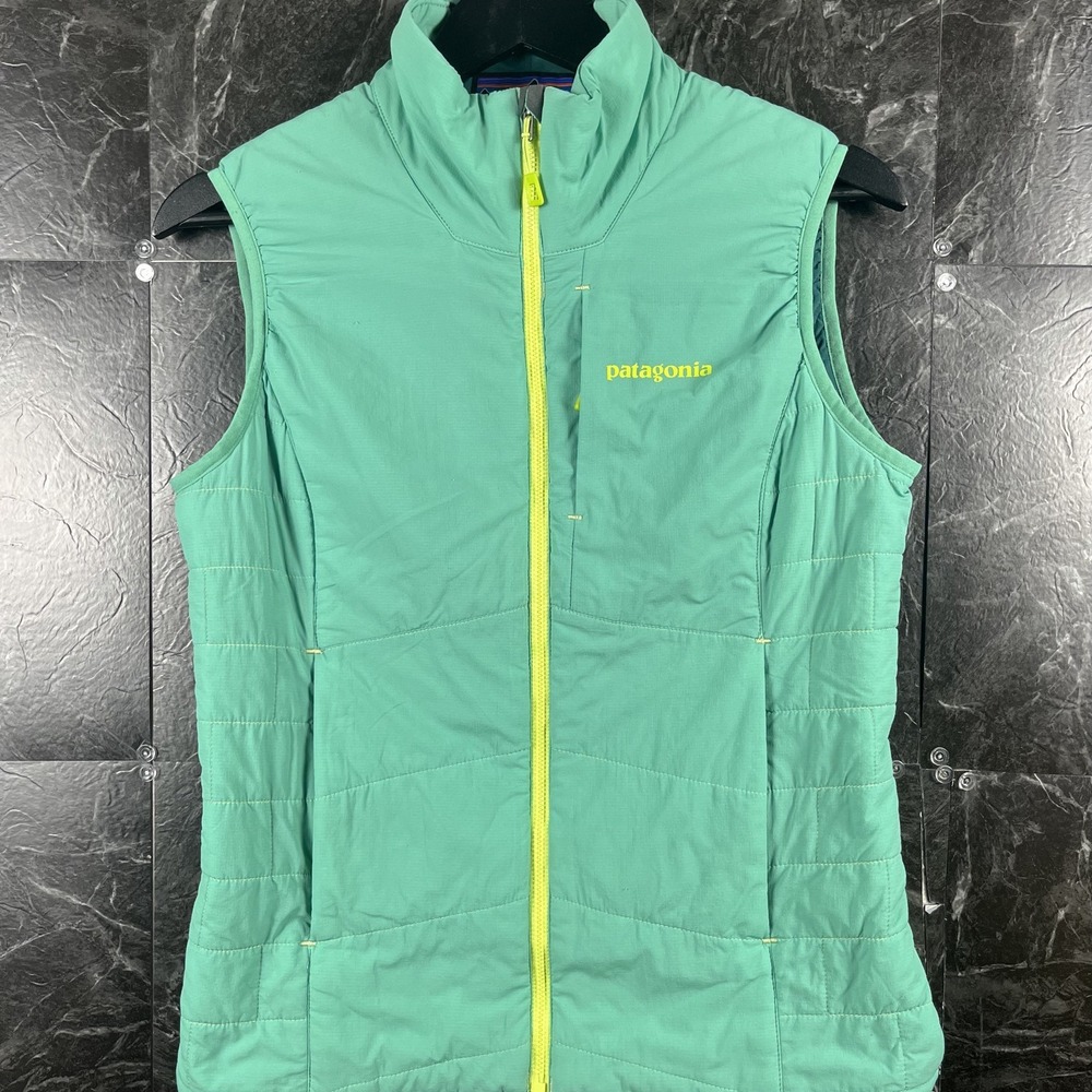 Patagonia Women's Green Nano Air Puff Vest Small